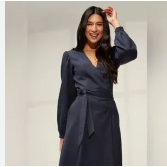 NWT EMMA KNUDSEN THE REESE WRAP DRESS IN NAVY - 2XL - Picture 2 of 7